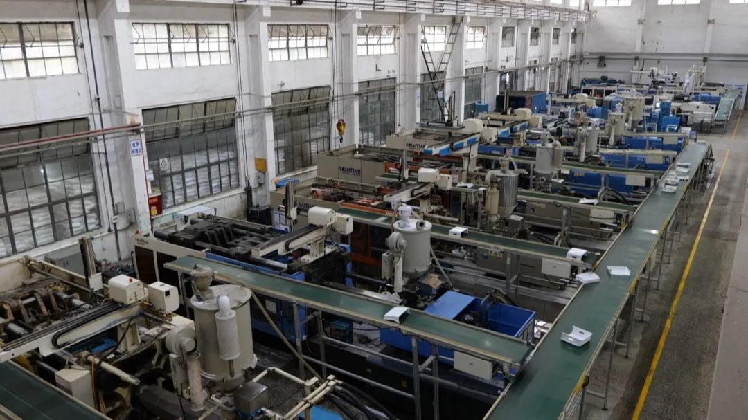 工業“加速度”丨匯川 復工復產搶抓“開門紅” 苗木花卉產業迎春綻放